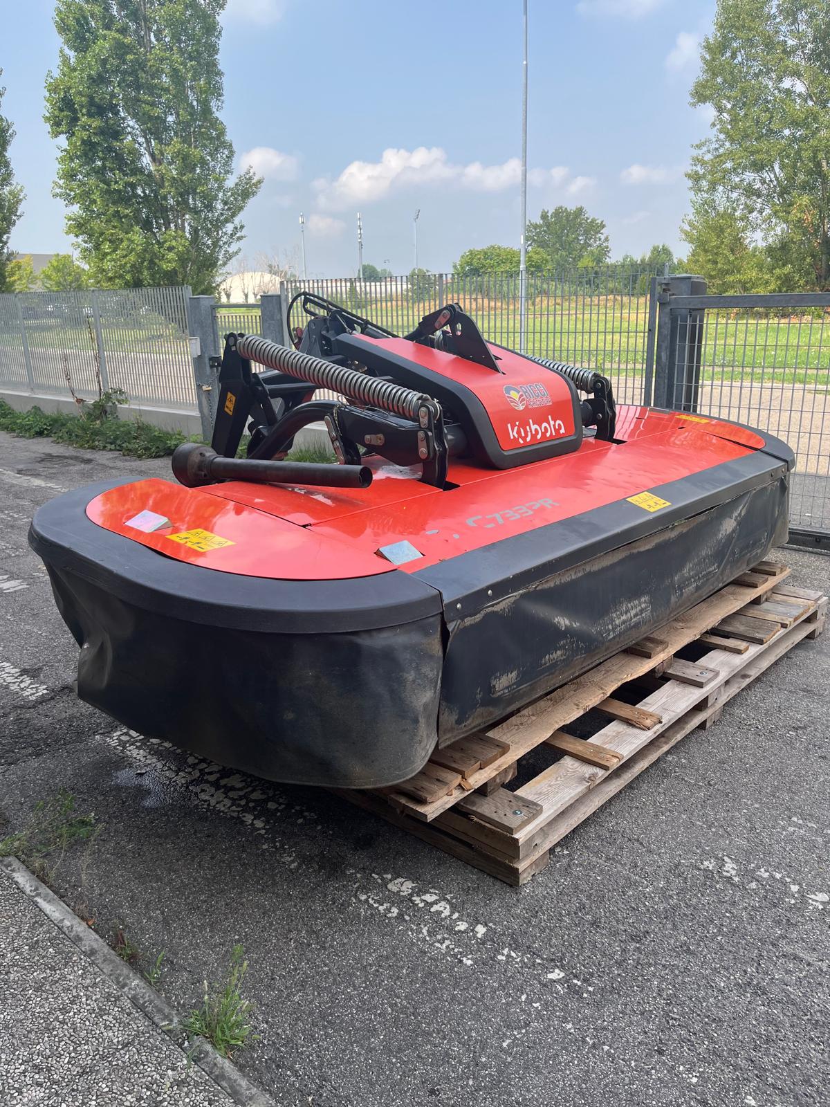 Kubota DMC7332R (4)