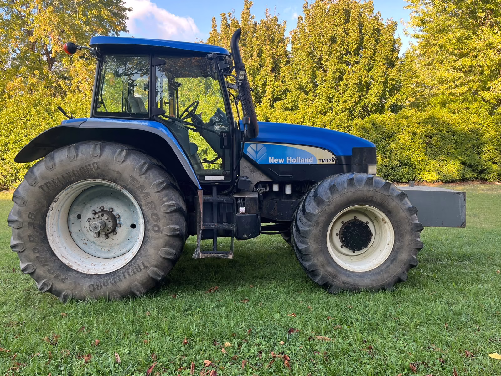 New Holland TM175 (4)